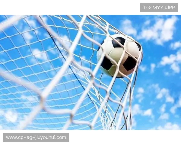 《天下足球致辞：凝聚激情与梦想，展望全球足球发展新篇章》